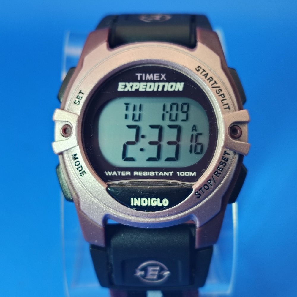 Vintage 2004 Timex Expedition Indiglo 32mm Women's Quartz Digital Watch 5-7.5
